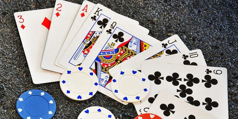 Mậu binh rikvip – Trò chơi bài chiến thuật không thể bỏ qua